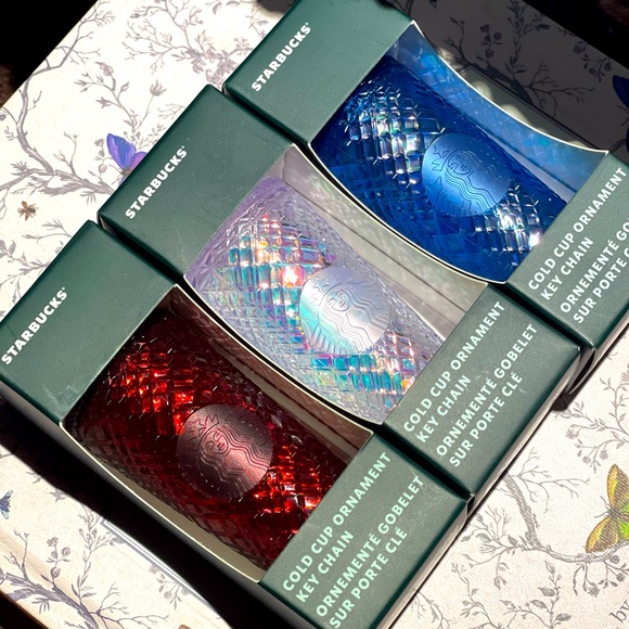 SALE💙NWT SET❤️💙🤍3 Starbucks Holiday 2022 Jeweled Tumbler Keychain Ornaments - Picture 1 of 8